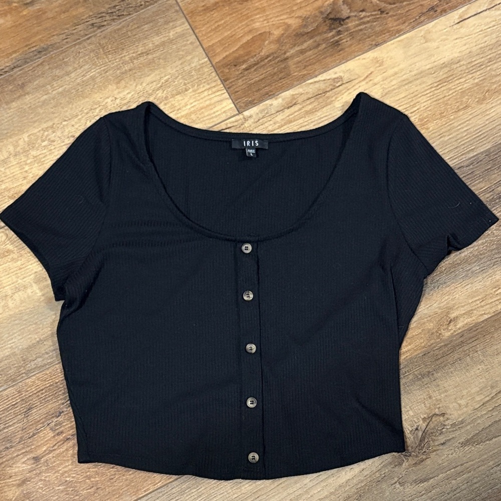 IRIS Black Scoop Neck Crop Top